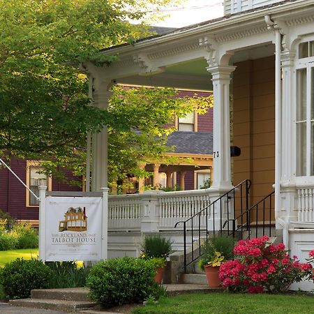 Bed and breakfast Rockland Talbot House Extérieur photo