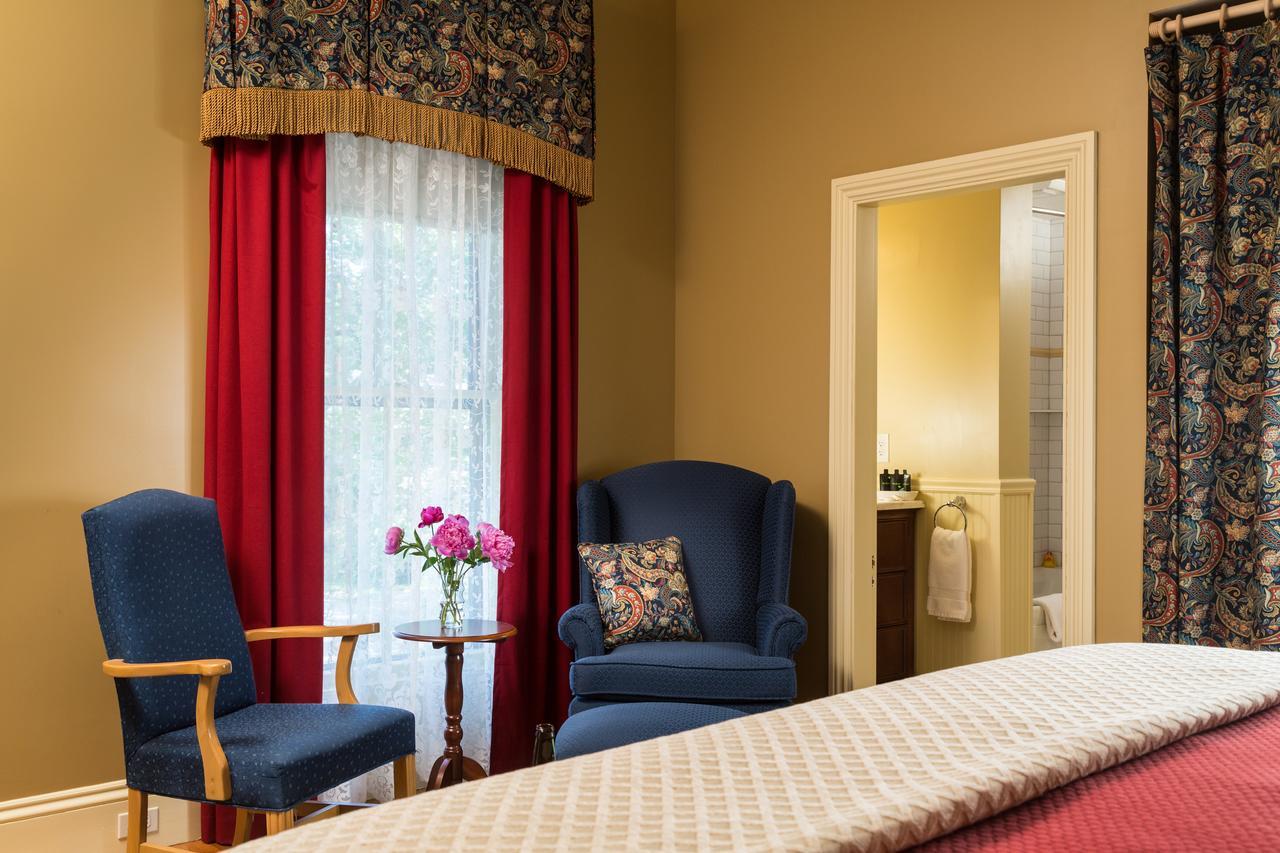 Bed and breakfast Rockland Talbot House Extérieur photo