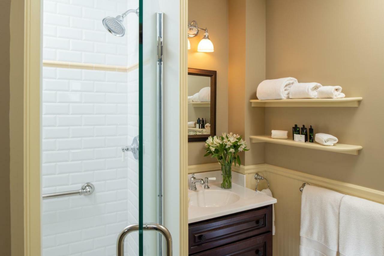 Bed and breakfast Rockland Talbot House Extérieur photo